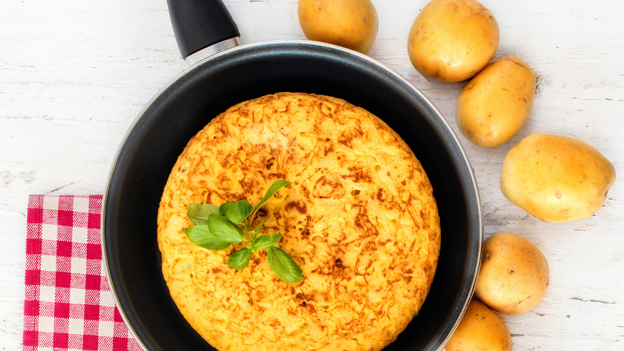 Spanish Tortilla de Patata – Potato and Egg Omlette